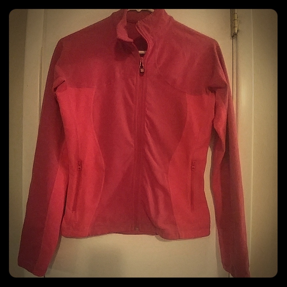 LULULEMON ZIP UP JACKET